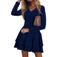 فستان فرنسي سادة اللون ذو قاعدة رقيقة