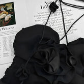 منتصف الليل نوير: مثال للأناقة في اللباس الأسود