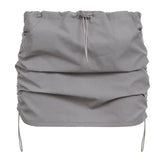 تنورة قصيرة من النايلون برباط خصر منخفض