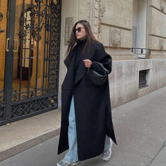 معطف نسائي أنيق