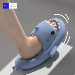 نعال القرش للرجال لصيف 2023