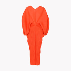 فستان منفرد مطوي