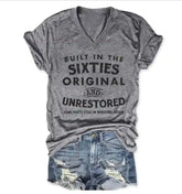 تي شيرت نسائي بفتحة رقبة على شكل حرف V من Champagne Tennis Club