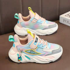 أحذية رياضية شبكية للأطفال