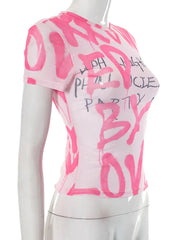 تي شيرت شبكي مطبوع عليه Feel The Love