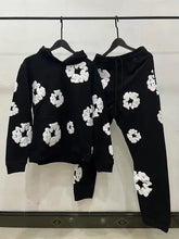 سويت شيرت جينز ممزق كبير الحجم