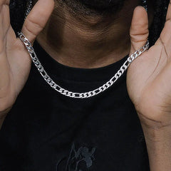 مجموعة قلادات سلسلة فيجارو الذهبية