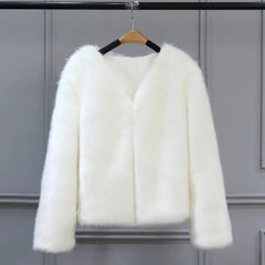 بطانية من الفرو الصناعي من CozyLux