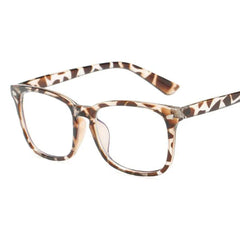 نظارات الألعاب التي تحجب الضوء الأزرق