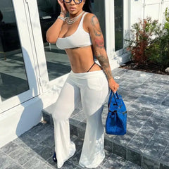 فستان قصير بدون أكمام وواسع الساق