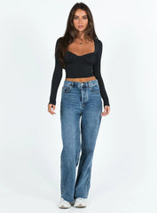 بلوزة كانديس بأكمام طويلة باللون الأسود