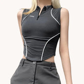 بلوزة جريئة بدون أكمام بسحّاب