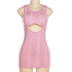 فستان كاميلا قصير بدون أكمام بفتحات كروشيه