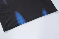 فستان قصير مطبوع عليه عبارة "جعلك تبدين جميلة"