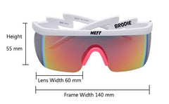 نظارات شمسية كلاسيكية بتصميم ريترو