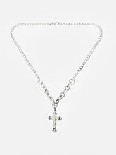 The Stainless Steel Pendant Necklace with Diamond