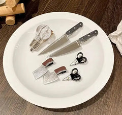 مشابك شعر على شكل سكين ومشابك شعر على شكل بانك وأغطية رأس