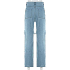 بنطال جينز ممزق الساق