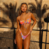 بيكيني فلورا المموج