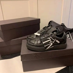 حذاء كاجوال من الجلد الطبيعي