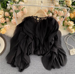 بلوزة بكشكشة متعددة الطبقات