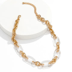 قلادة سلسلة سميكة