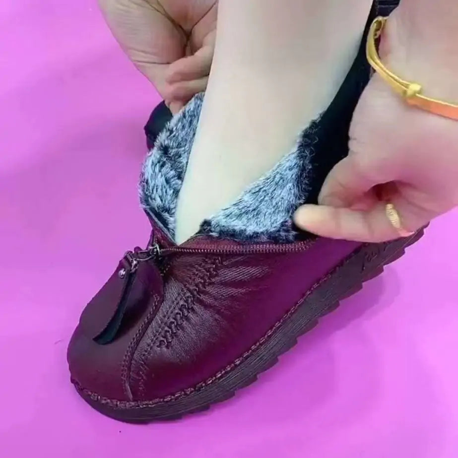 أحذية شتوية نسائية
