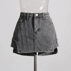 تنورة قصيرة من قماش الدنيم بخصر مرتفع من سيراي