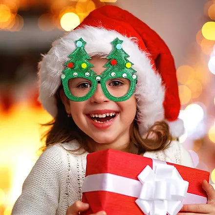 كؤوس حفلات عيد الميلاد البراقة