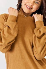 تي شيرت CozyChic بأكمام طويلة