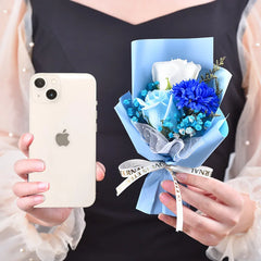 باقة زهور مجففة صغيرة