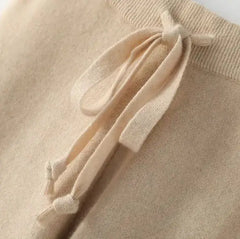 بنطال برباط عالي الخصر