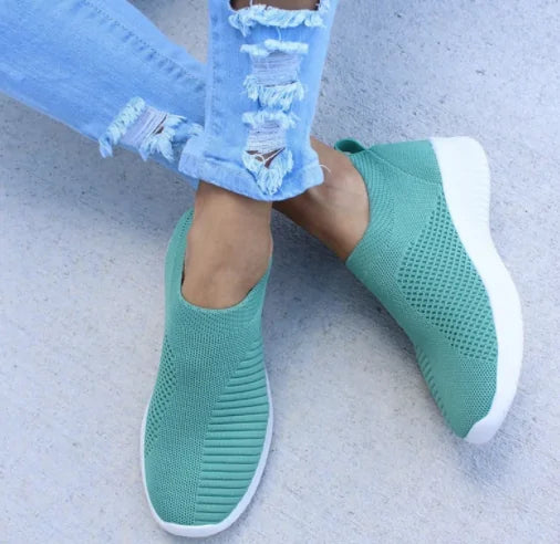 Small Flat Knitted Shoes