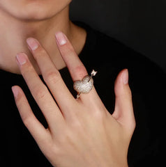 زوجان من أسهم القلب الصغيرة