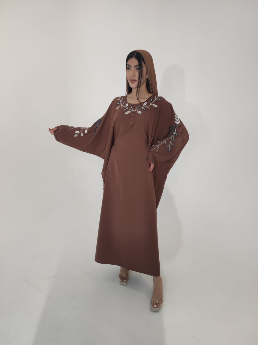 جلابية بشغل شك مع شيلة