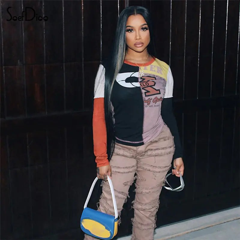 تي شيرتات قصيرة مطبوعة باللون الأسود من Streetwear