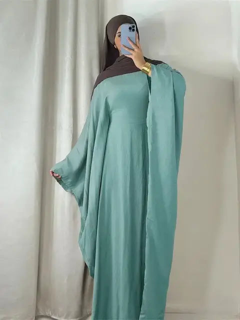 ملابس صلاة نسائية إسلامية