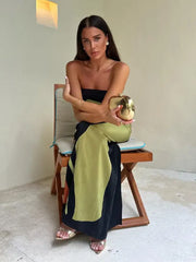 فستان صيفي بدون حمالات بطبعة الأفوكادو