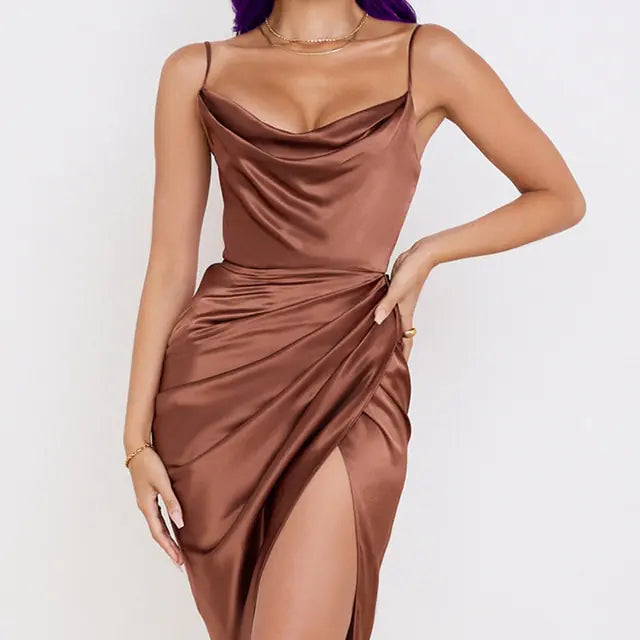 حبال مزاجه طيات اللباس