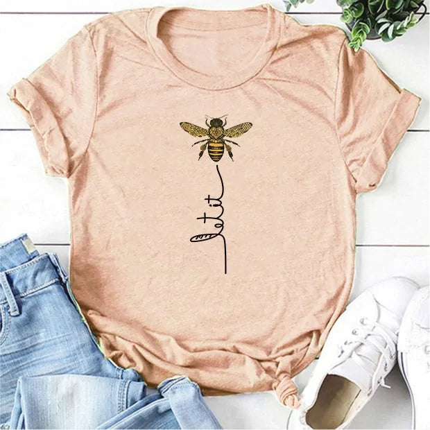 تي شيرت Bee Kind: تي شيرت جرافيكي للنساء من Hillbilly (2020)