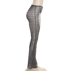 بنطال ضيق مطبوع عليه شعار So Persuasive