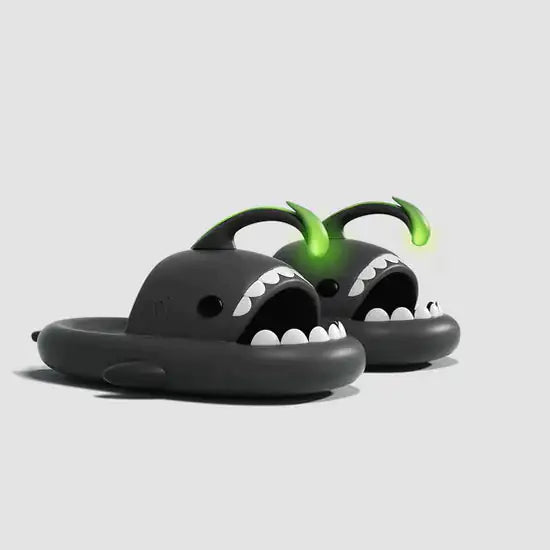 comfysharks™ إصدار الهاوية